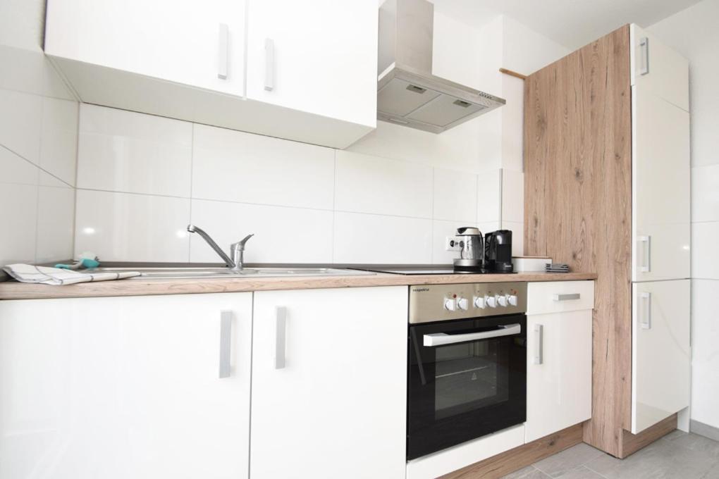 Air 5 Apartment *